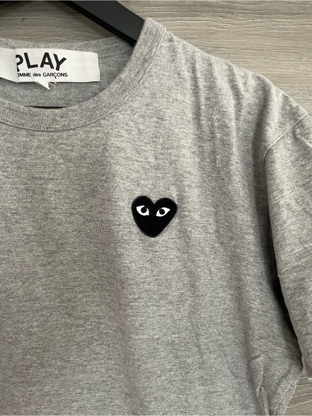 PLAY Comme des Garcons Tee - Picture 2 of 4